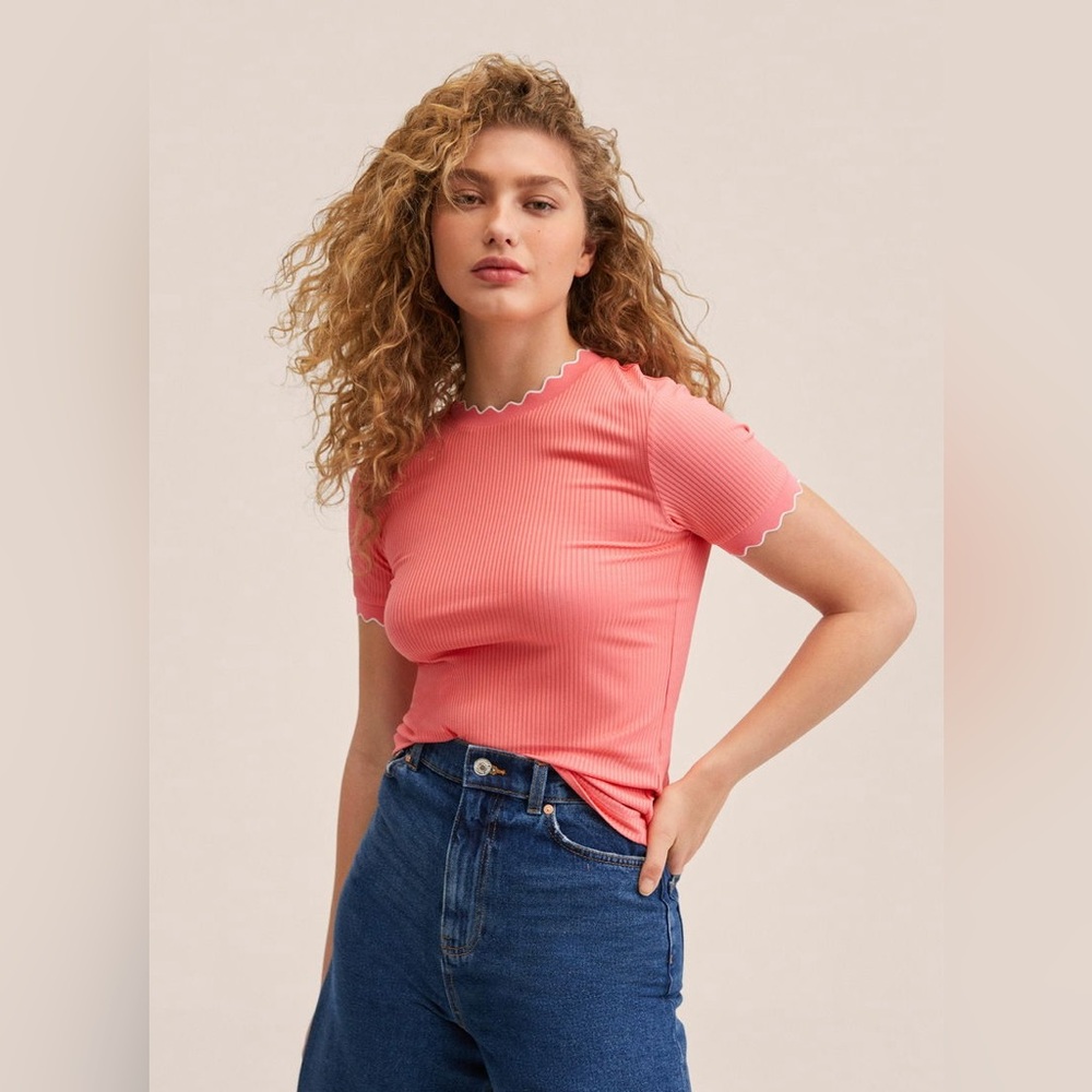 Mango MNG Scalloped Edges Ribbed Top